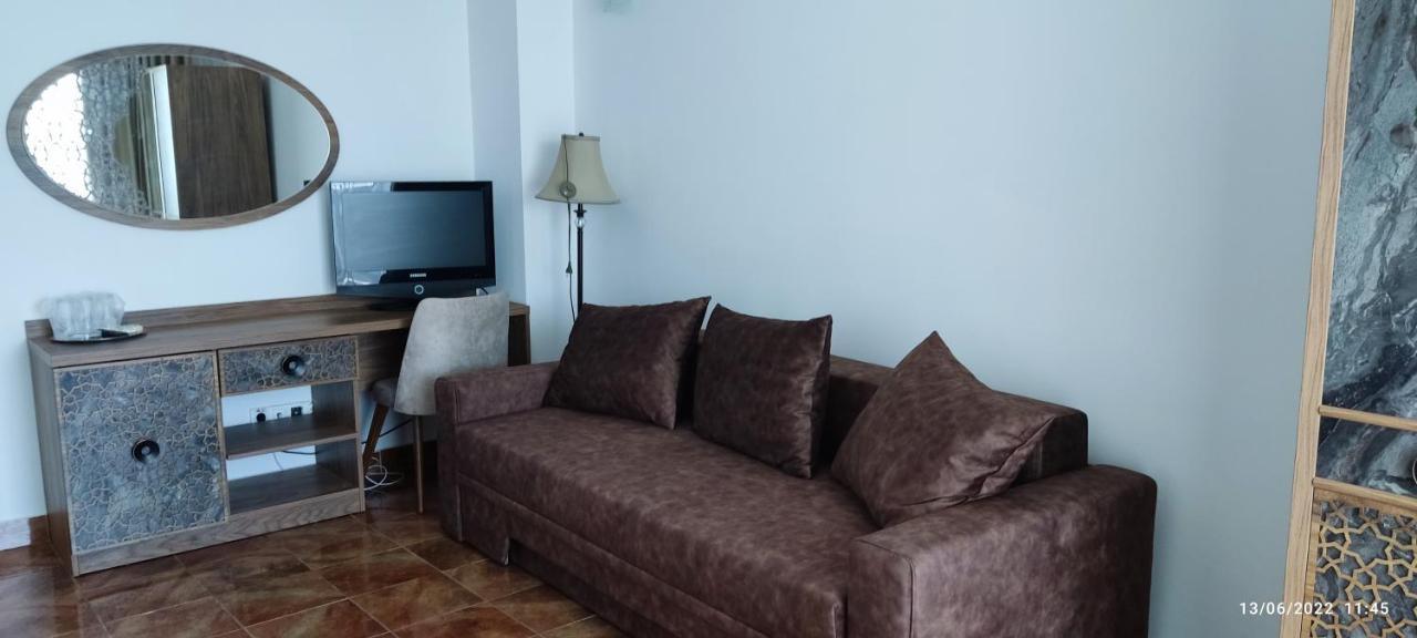 Hotel Florida Mamaia Esterno foto