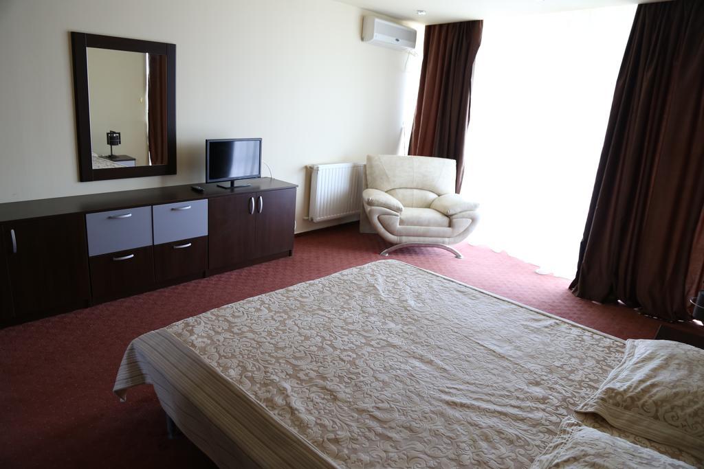 Hotel Florida Mamaia Esterno foto