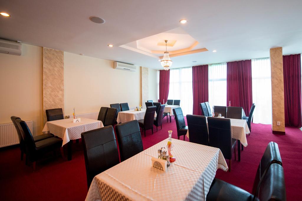 Hotel Florida Mamaia Esterno foto