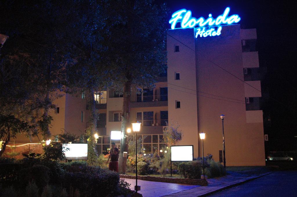 Hotel Florida Mamaia Esterno foto