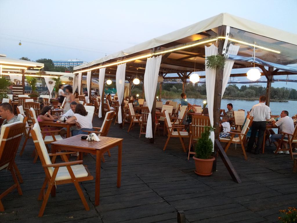 Hotel Florida Mamaia Esterno foto