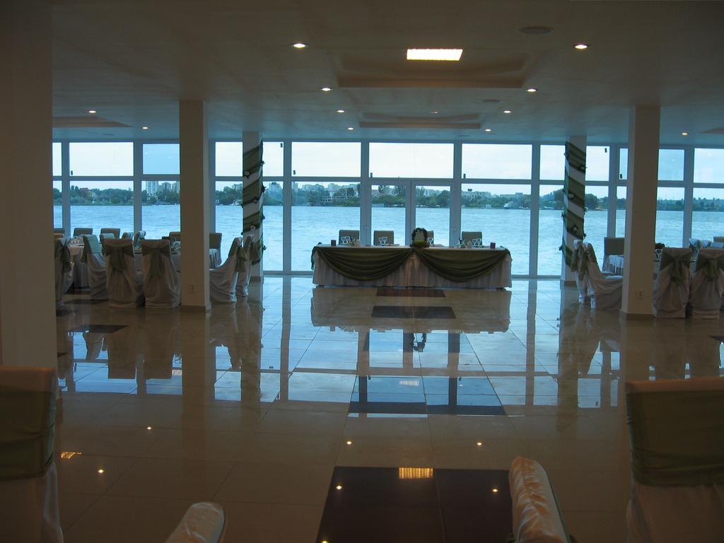 Hotel Florida Mamaia Esterno foto